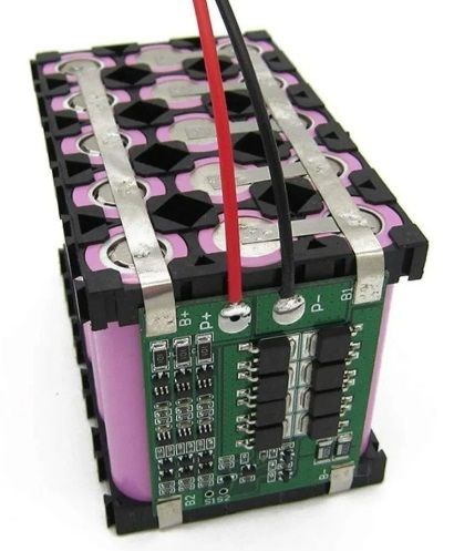 Сборка аккумуляторов 13386